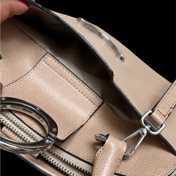 Calvin Klein Tan Shoulder Bag with Slouchy Design - Picture 6 of 9